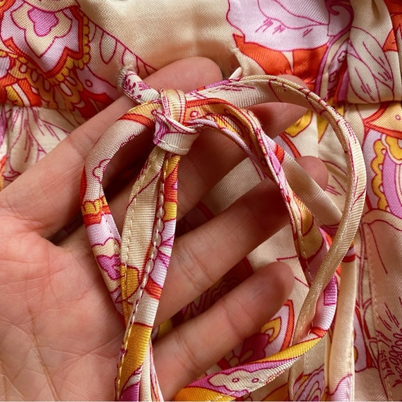 🌸 ZARA PINK MULTI PRINTED SATIN HIGH WAIST ANKLE TIE BAGGY ‘THE SASHA’ PANTS! - Picture 8 of 16